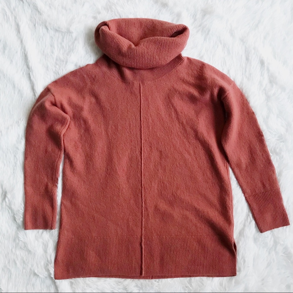 MAX STUDIO 100% Merino Wool Turtleneck Sweater